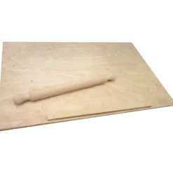 Spianatoia in Legno di Abete con Mattarello 65x45 cm